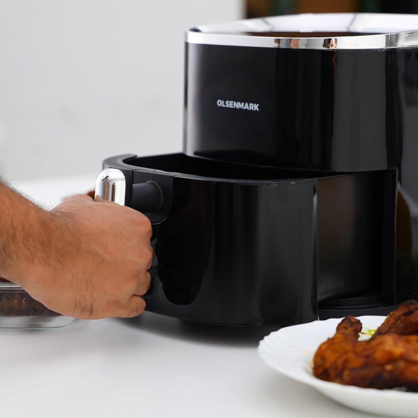 Deep Air Fryer With Touch Display/ Perfect Capacity, Healthy Cooking Made Easy, Fast and Efficient Cooking, Multicolor.