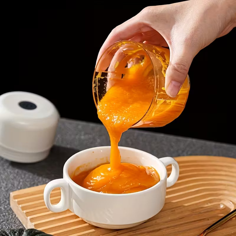 Electric Garlic Chopper/ Mini Electric Garlic Chopper USB Charging Ginger Masher Machine Sturdy Durable Chili Vegetable Crusher Kitchen Tool, Multicolor.